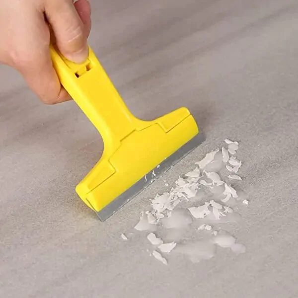 GlideClean: Glass and Tile Scraper