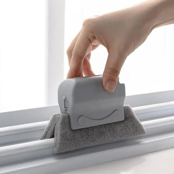 GapGleam: Window Gap Cleaning Brush